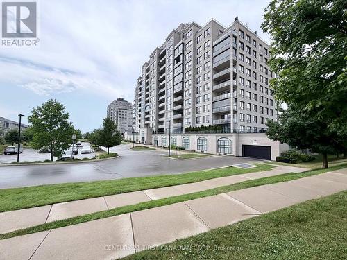 504 - 240 VILLAGEWALK BOULEVARD  London North (North R), ON N6G 0P6