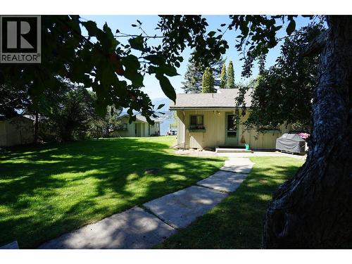 4806 Andreen Road, Windermere, BC - Outdoor