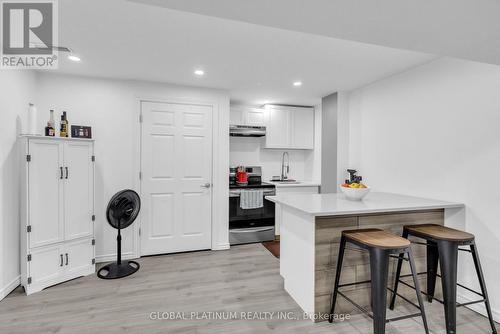 236 Shady Glen Crescent, Kitchener, ON 