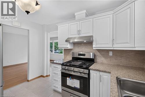 41 Darlington Drive, Hamilton, ON - Indoor Photo Showing Kitchen