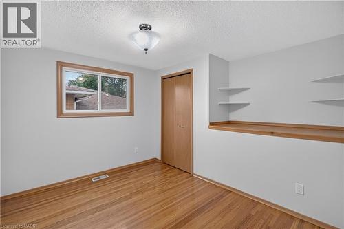 41 Darlington Drive, Hamilton, ON - Indoor Photo Showing Other Room