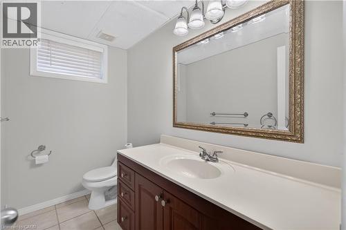 41 Darlington Drive, Hamilton, ON - Indoor Photo Showing Bathroom