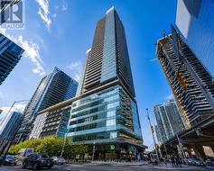 4003 - 55 BREMNER BOULEVARD Toronto, ON M5J 0A6