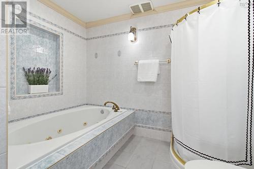 Bathroom - 43 Karen Avenue, Fall River, NS - Indoor Photo Showing Bathroom