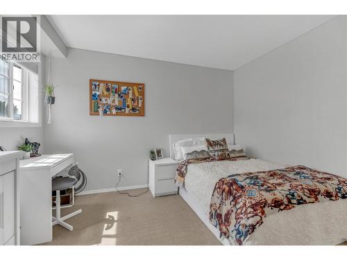 755 Wiseman Place, Naramata, BC - Indoor Photo Showing Bedroom