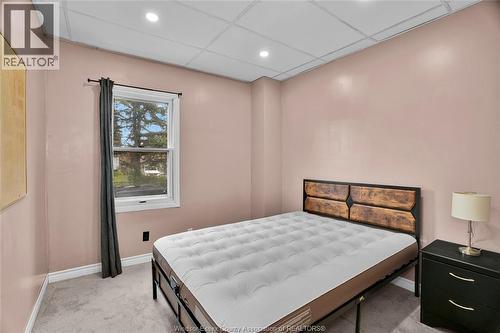 336 Josephine Unit# 2, Windsor, ON - Indoor Photo Showing Bedroom