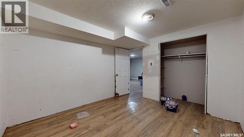 6 Higgins Bay, Regina, SK - Indoor