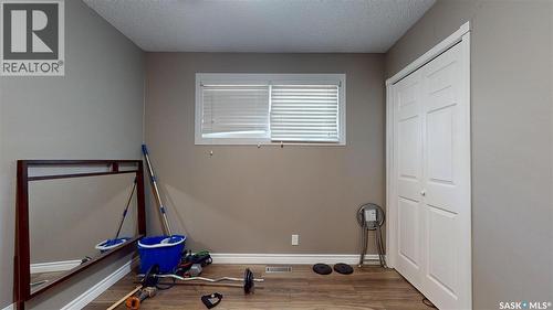 6 Higgins Bay, Regina, SK - Indoor Photo Showing Other Room
