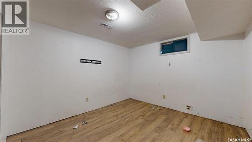 6 Higgins Bay, Regina, SK - Indoor Photo Showing Other Room