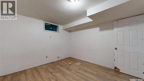 6 Higgins Bay, Regina, SK - Indoor Photo Showing Other Room