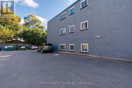 8 - 153 GODFREY DRIVE , London East (East D), Ontario N5V 2E8 2