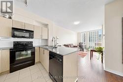 2810 - 3515 KARIYA DRIVE  Mississauga, ON L5B 0C1