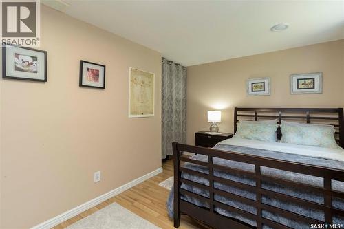 439 Fairbrother Court, Saskatoon, SK - Indoor Photo Showing Bedroom