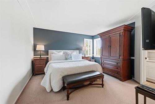 141 Invermere St, Winnipeg, MB - Indoor Photo Showing Bedroom