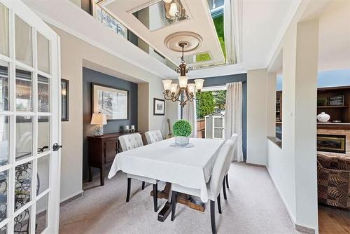 141 Invermere St, Winnipeg, MB - Indoor Photo Showing Dining Room