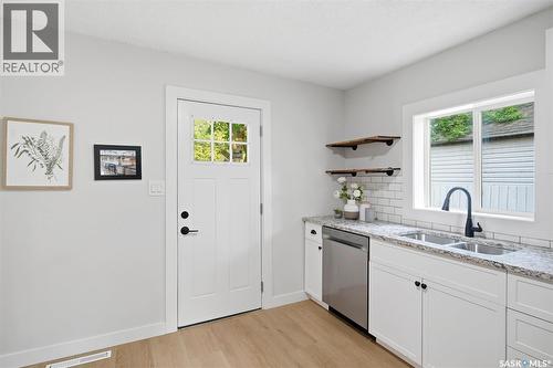 836 I Avenue S, Saskatoon, SK - Indoor Photo Showing Kitchen With Double Sink