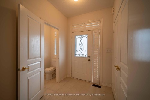 5570 Meadowcrest Avenue, Mississauga, ON 