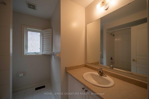 5570 Meadowcrest Avenue, Mississauga, ON 