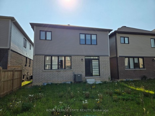 395 Barker Parkway, Thorold, ON - Outdoor With Exterior