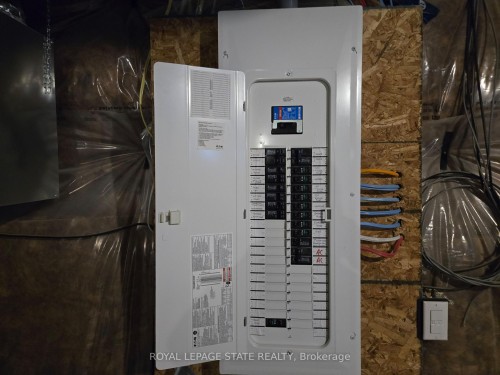 395 Barker Parkway, Thorold, ON - Indoor