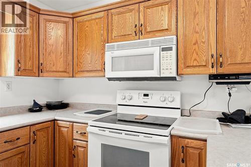 Highway 16 Acreage, Blucher Rm No. 343, SK - Indoor Photo Showing Kitchen
