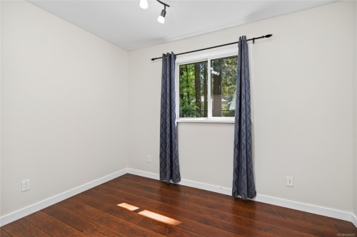 1764 Anderton Rd, Comox, BC 