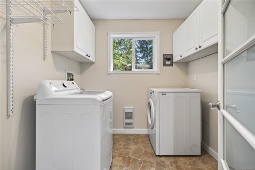 1764 Anderton Rd, Comox, BC 