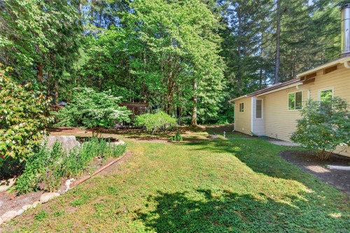 1764 Anderton Rd, Comox, BC 