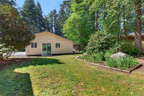 1764 Anderton Rd, Comox, BC 