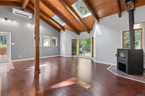 1764 Anderton Rd, Comox, BC 