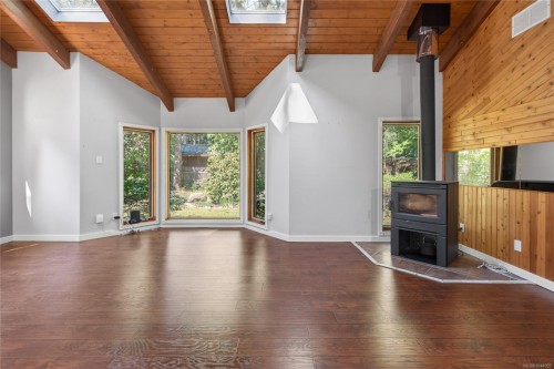 1764 Anderton Rd, Comox, BC 