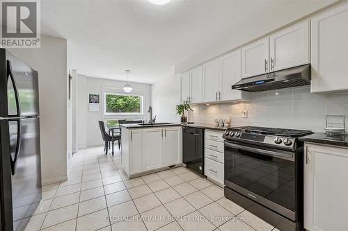 244 Doon South Drive, Kitchener, ON - Indoor Photo Showing Kitchen