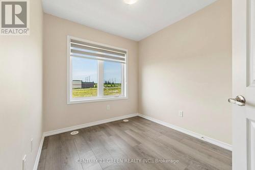 223 Danzatore Path, Oshawa, ON - Indoor Photo Showing Other Room