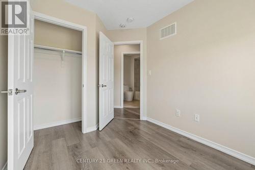 223 Danzatore Path, Oshawa, ON - Indoor Photo Showing Other Room