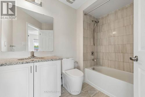 223 Danzatore Path, Oshawa, ON - Indoor Photo Showing Bathroom