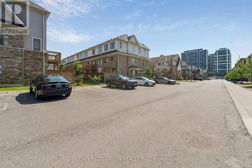 223 Danzatore Path, Oshawa, ON - Outdoor