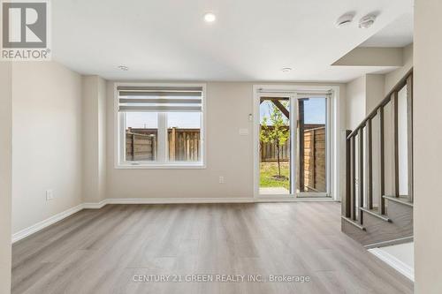 223 Danzatore Path, Oshawa, ON - Indoor Photo Showing Other Room
