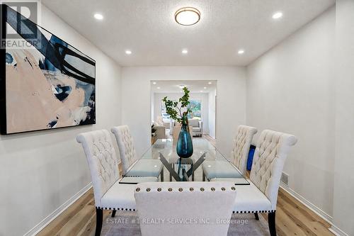 35 Golden Meadow Drive, Kitchener, ON - Indoor Photo Showing Dining Room
