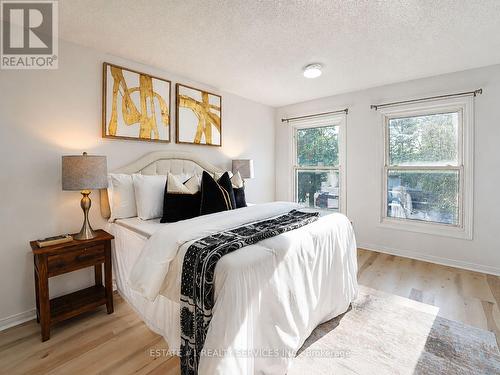 35 Golden Meadow Drive, Kitchener, ON - Indoor Photo Showing Bedroom