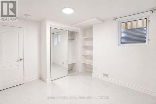 35 Golden Meadow Drive, Kitchener, ON - Indoor Photo Showing Other Room
