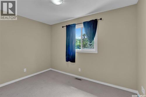 3876 Robinson Street, Regina, SK - Indoor Photo Showing Other Room