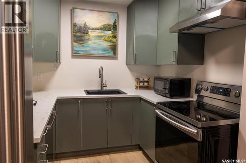 59 1128 Mckercher Drive, Saskatoon, SK - Indoor Photo Showing Kitchen With Stainless Steel Kitchen
