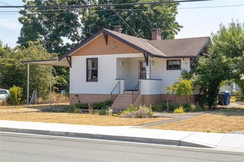 720 Marchmont Rd, Duncan, BC 