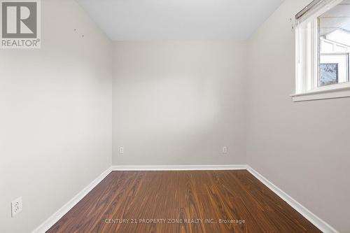 25 Chatsworth Drive, Brampton, ON - Indoor Photo Showing Other Room