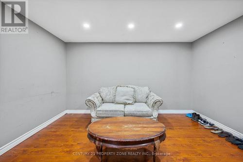 25 Chatsworth Drive, Brampton, ON - Indoor