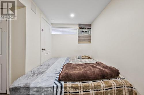 25 Chatsworth Drive, Brampton, ON - Indoor Photo Showing Bedroom