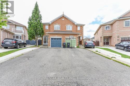 118 TILLER TRAIL  Brampton, ON L6X 4S8