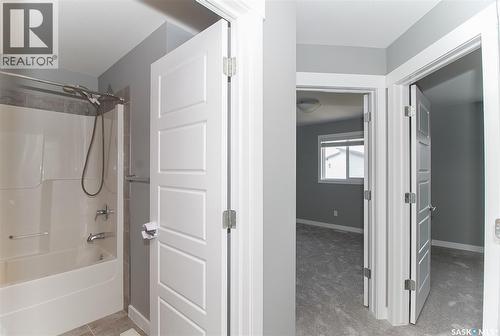 4541 Green Rock Road, Regina, SK - Indoor Photo Showing Bathroom