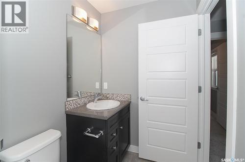 4541 Green Rock Road, Regina, SK - Indoor Photo Showing Bathroom