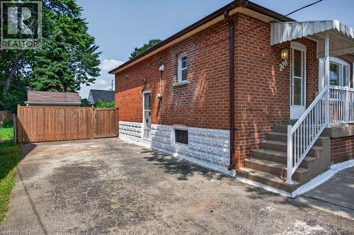 220 East 13Th Street, Hamilton, ON - Outdoor With Exterior